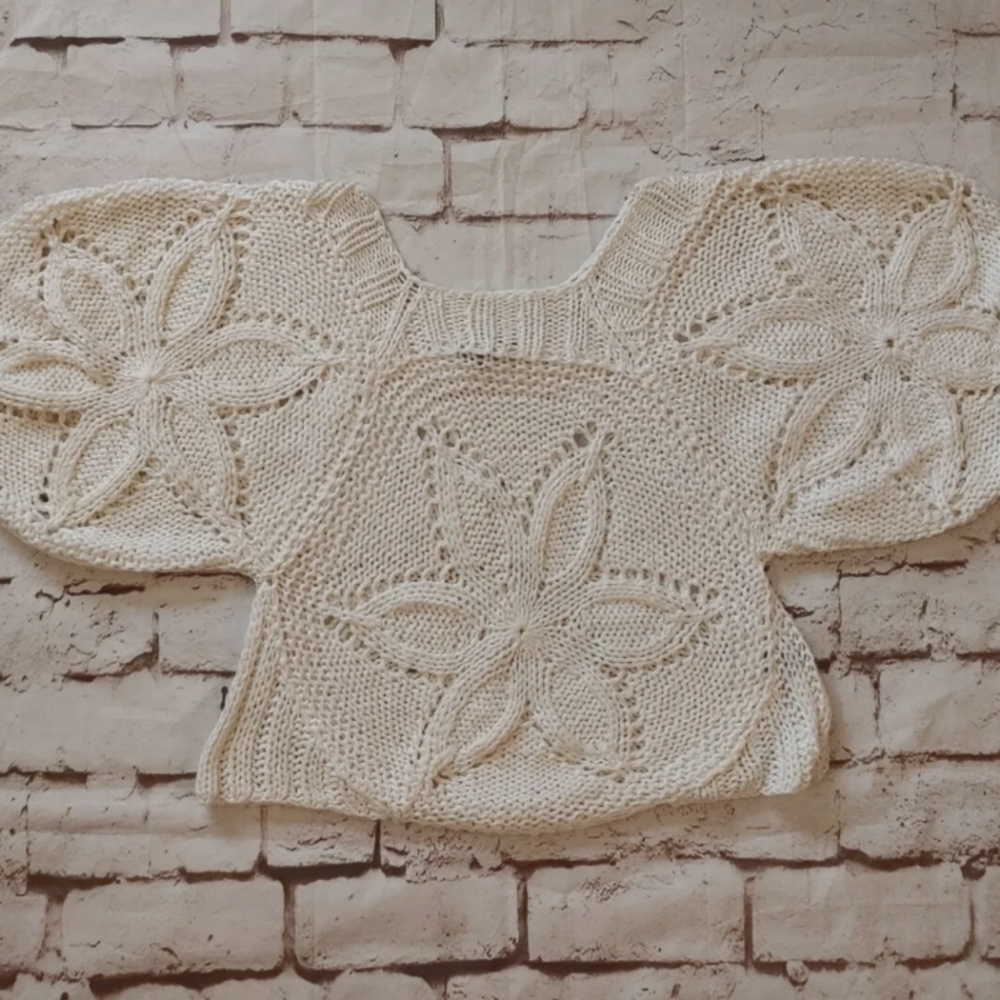 Chaundry KC Cropped Open Knit Crocheted Sweater Puff Sleeve Cottage Core Ivory.